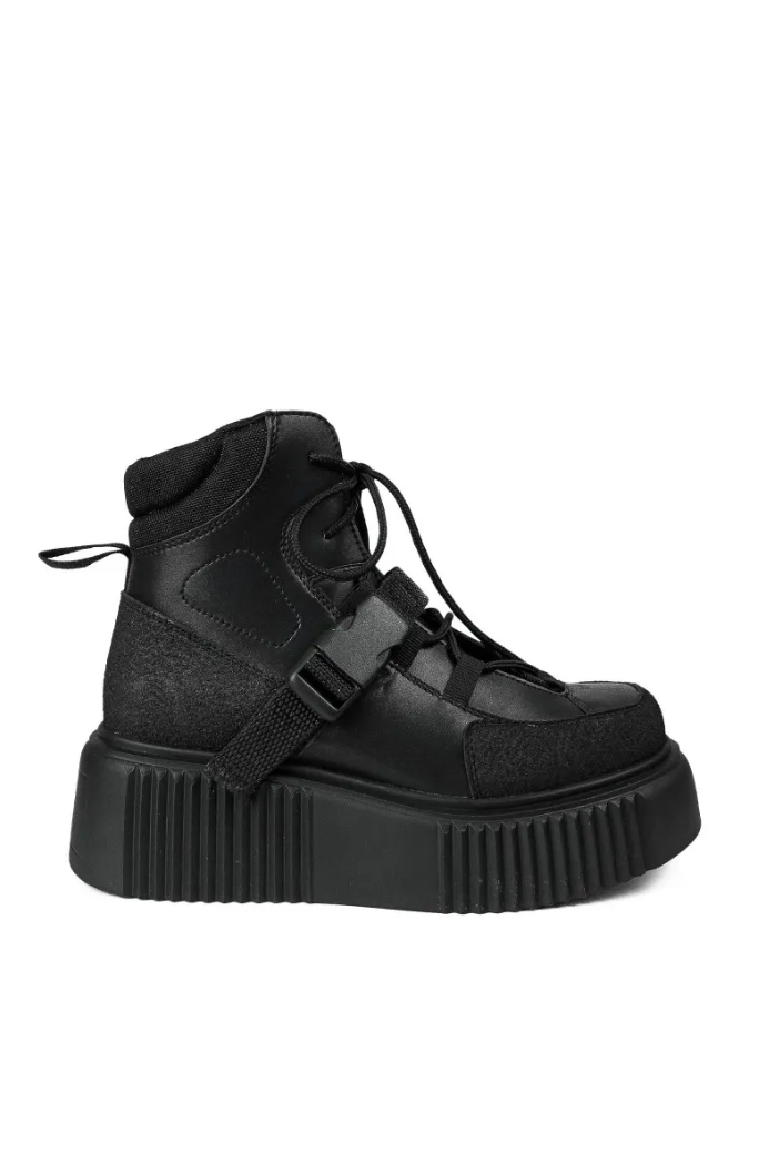 Altercore Damen vegan Stiefel Madison Schwarz